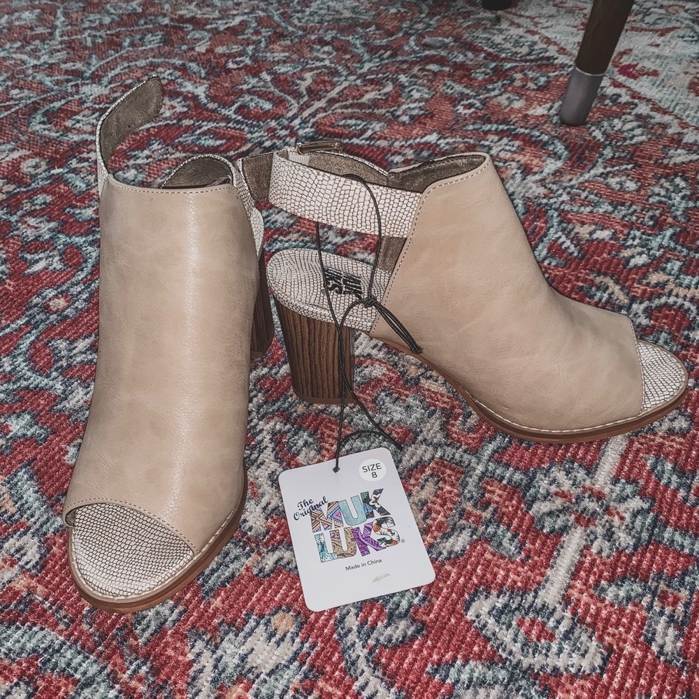 MukLuk’s Heels